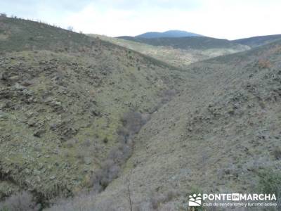 Cascadas del Aljibe;sandalias senderismo;senderismo ecologico